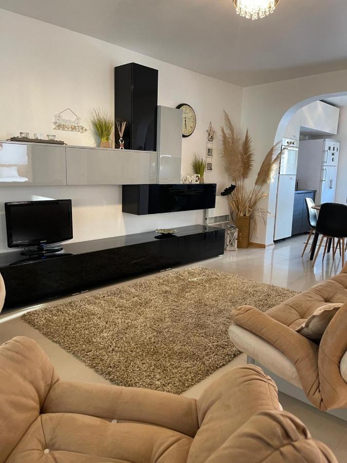 Casa Eric Villa Năvodari Esterno foto